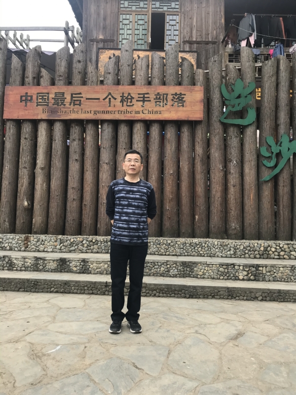 屯里的富豪的第一张照片--潍坊相亲服务中心