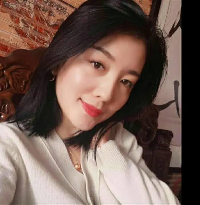 陈旧的第一张照片--潍坊相亲服务中心