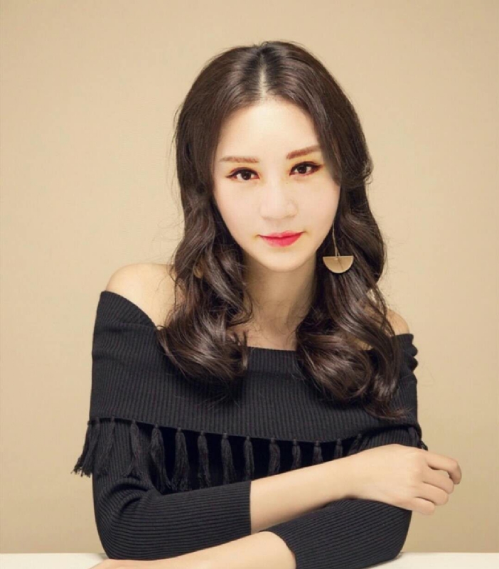 如梦的第一张照片--潍坊相亲服务中心