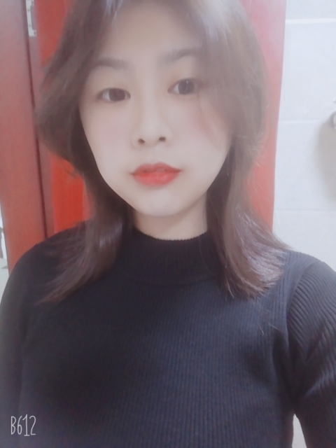 香菜的第一张照片--潍坊相亲服务中心