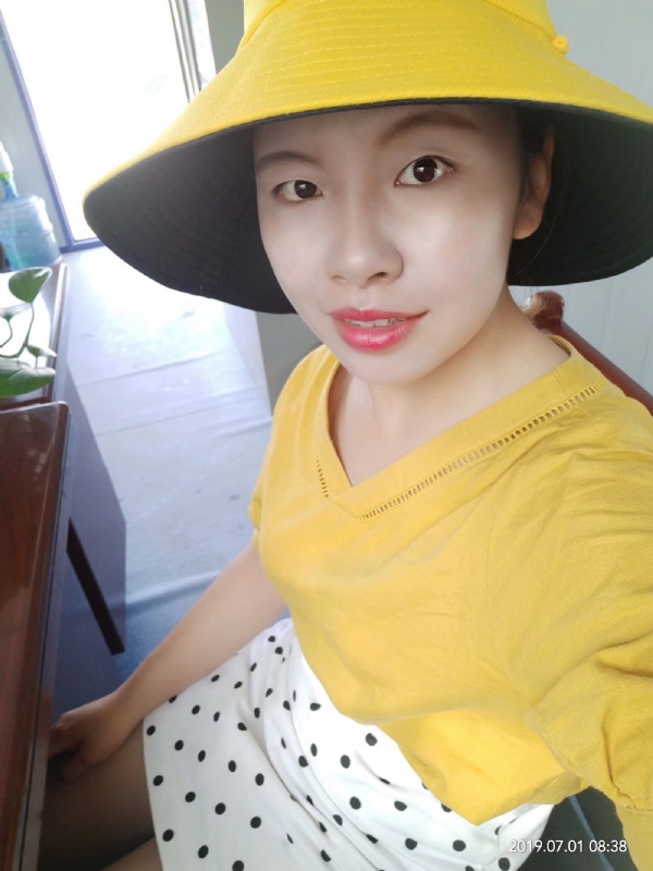 依若萱的第一张照片--潍坊相亲服务中心