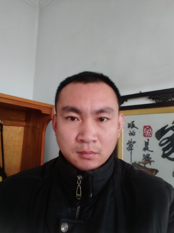 一江春水的第三张照片--潍坊相亲服务中心