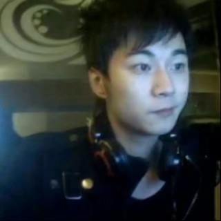 深夜人的第一张照片--潍坊相亲服务中心