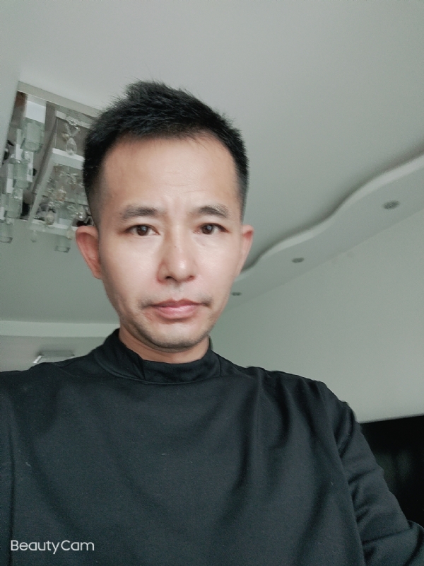 相伴今生的第一张照片--潍坊相亲服务中心