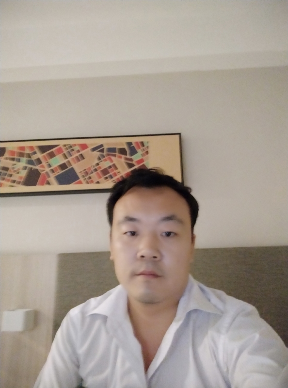 落叶寂寞的第一张照片--潍坊相亲服务中心