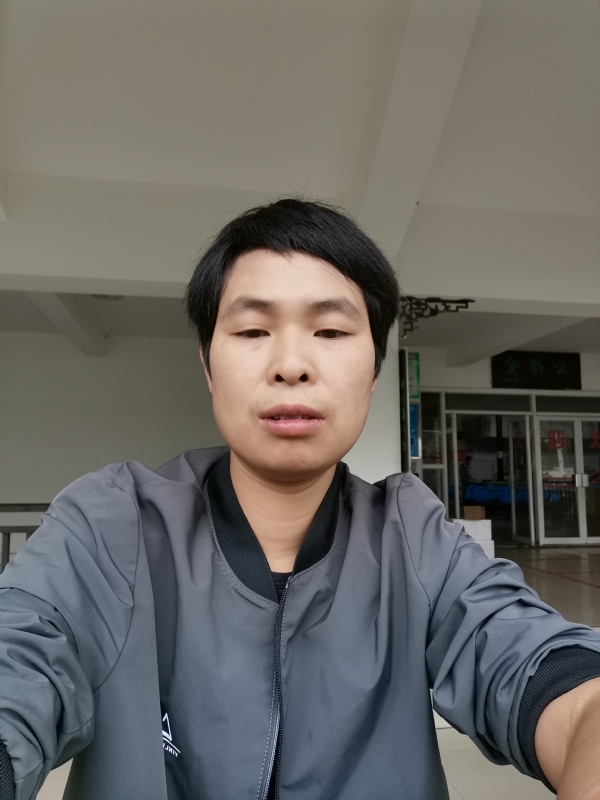 刘志强的第一张照片--潍坊相亲服务中心