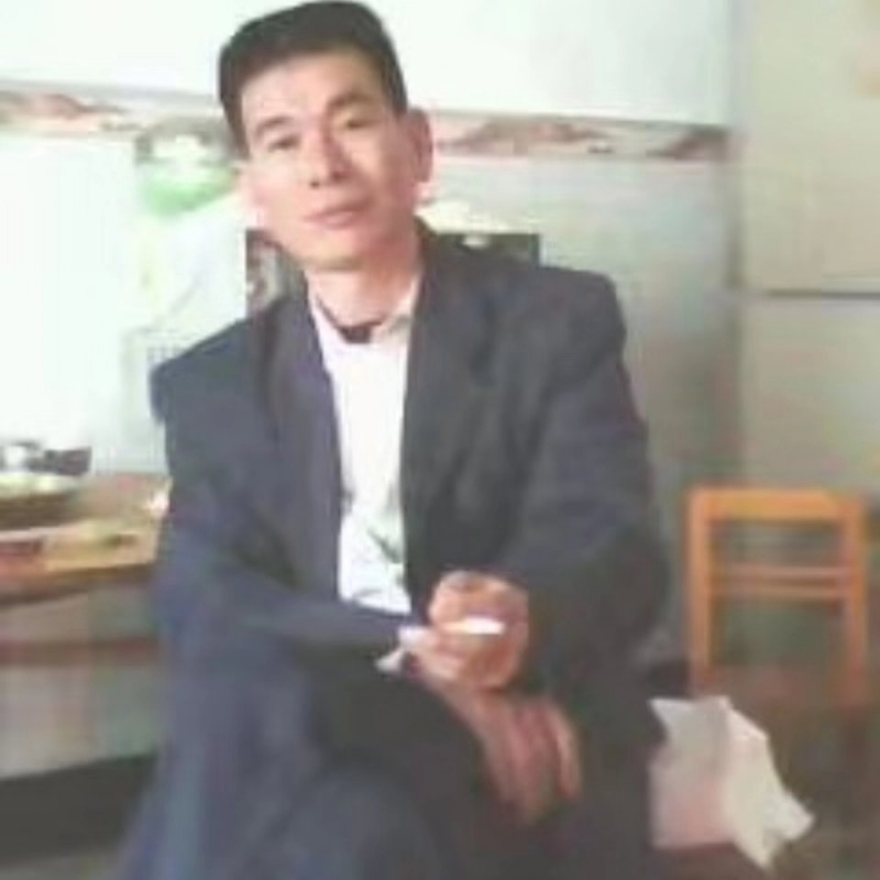 阳光照耀的第一张照片--潍坊相亲服务中心