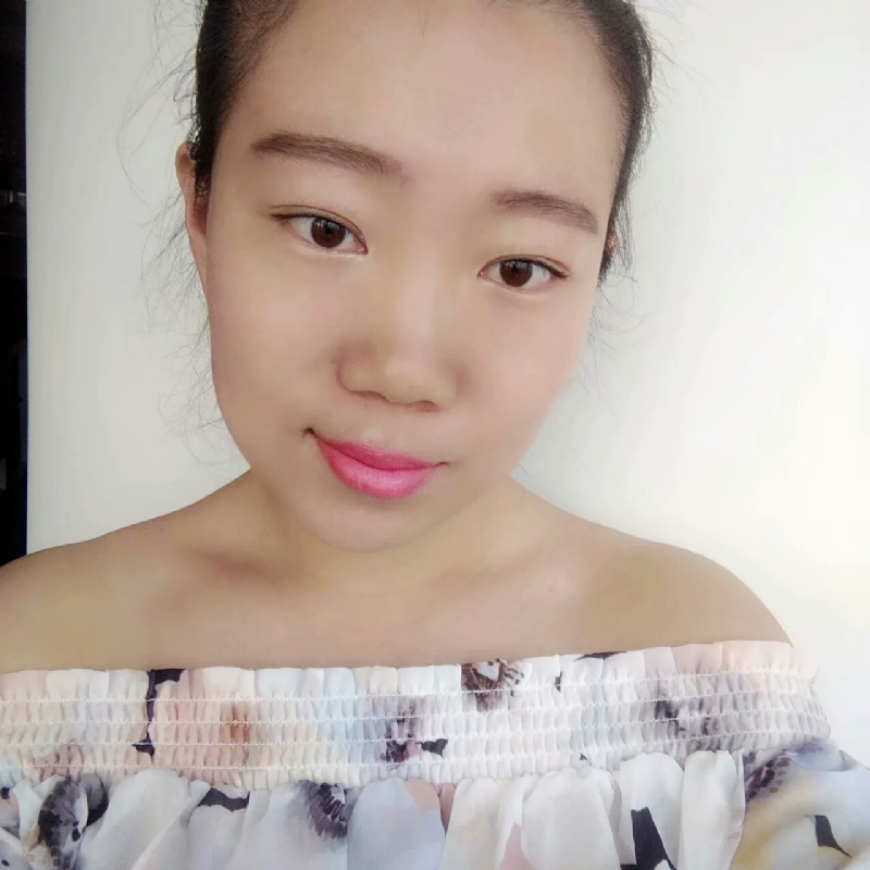 Vivian的第一张照片--潍坊相亲服务中心