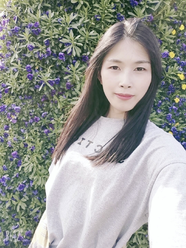 妍妍的第一张照片--潍坊相亲服务中心