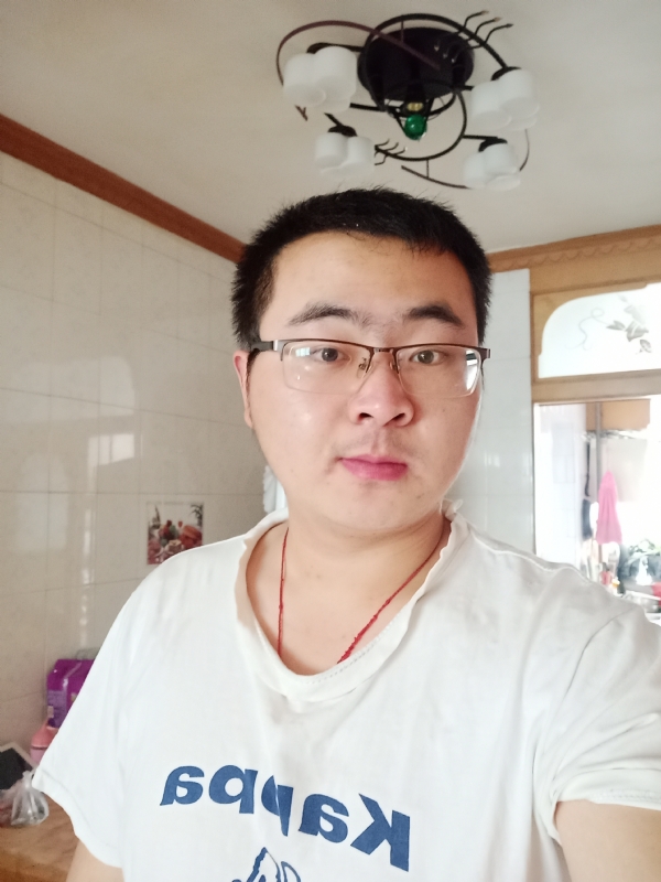 于磊的第一张照片--潍坊相亲服务中心