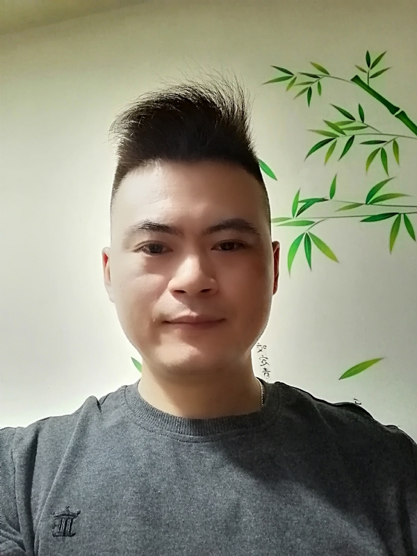 阿旭的第一张照片--潍坊相亲服务中心