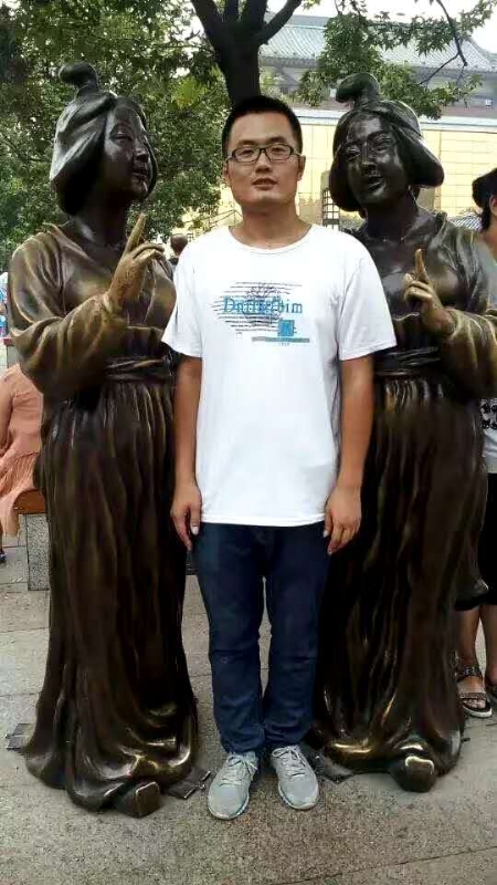 小关系的第一张照片--潍坊相亲服务中心