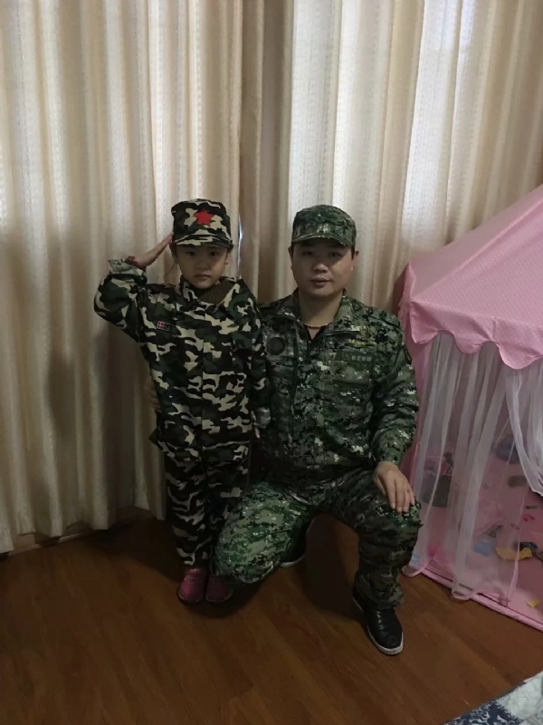 俗人的第一张照片--潍坊相亲服务中心