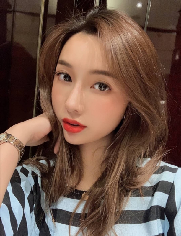 雅的第一张照片--潍坊相亲服务中心