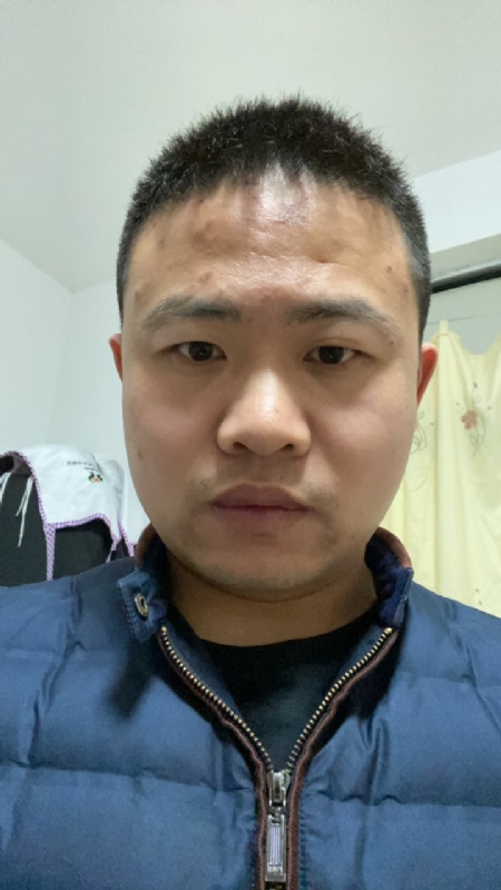 苹果的第一张照片--潍坊相亲服务中心