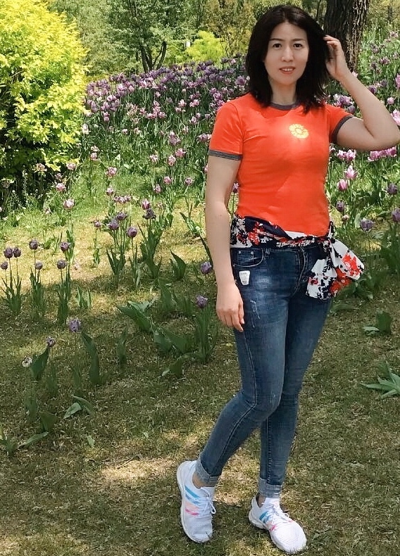 华的第一张照片--潍坊相亲服务中心