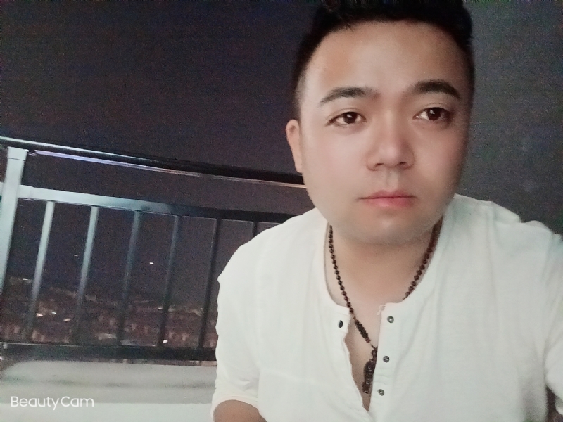 可么嗯哼的第一张照片--潍坊相亲服务中心