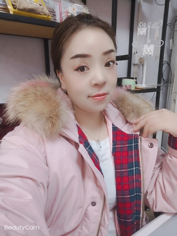 爱雨的第一张照片--潍坊相亲服务中心