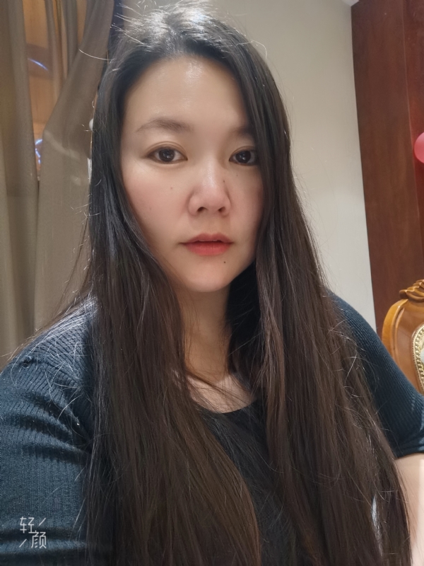 哦呼的第一张照片--潍坊相亲服务中心