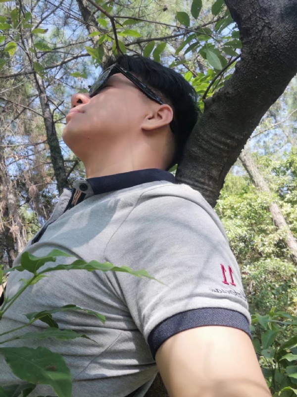 新丁的第一张照片--潍坊相亲服务中心