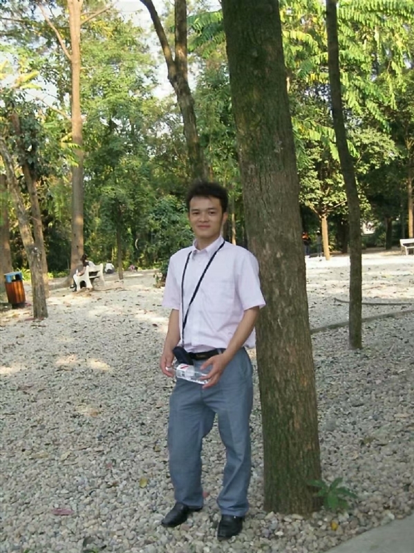 雨浓的第二张照片--潍坊相亲服务中心