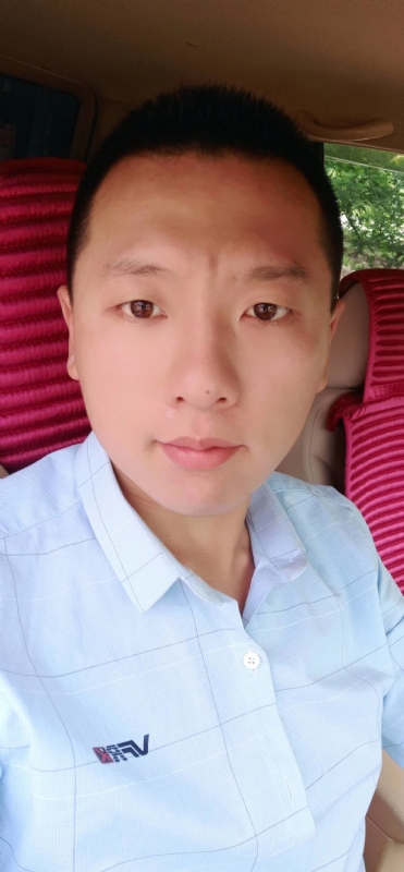 霄上的第二张照片--潍坊相亲服务中心