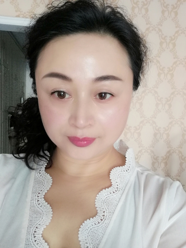 花谢花飞的第一张照片--潍坊相亲服务中心