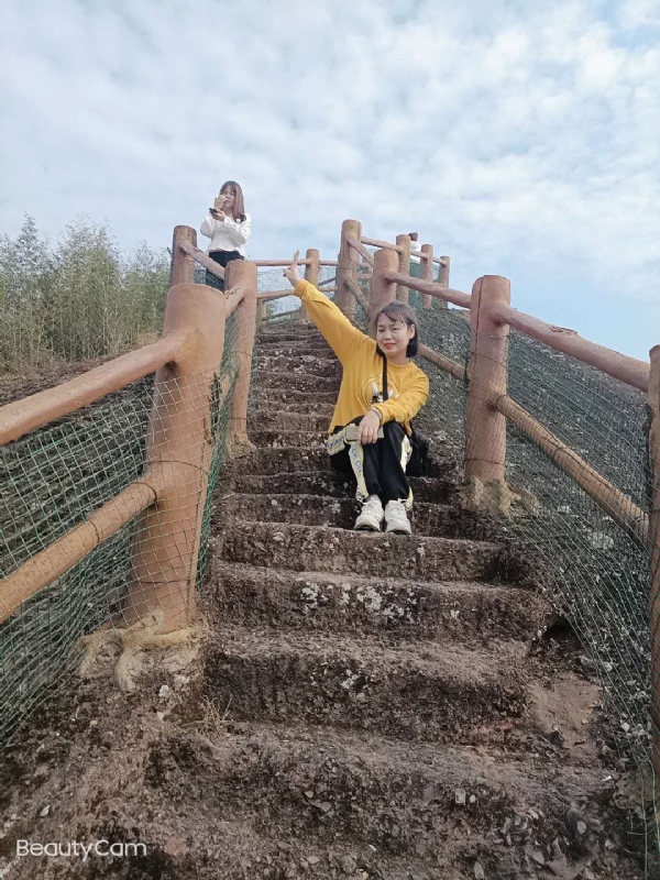 珠珠的第一张照片--潍坊相亲服务中心