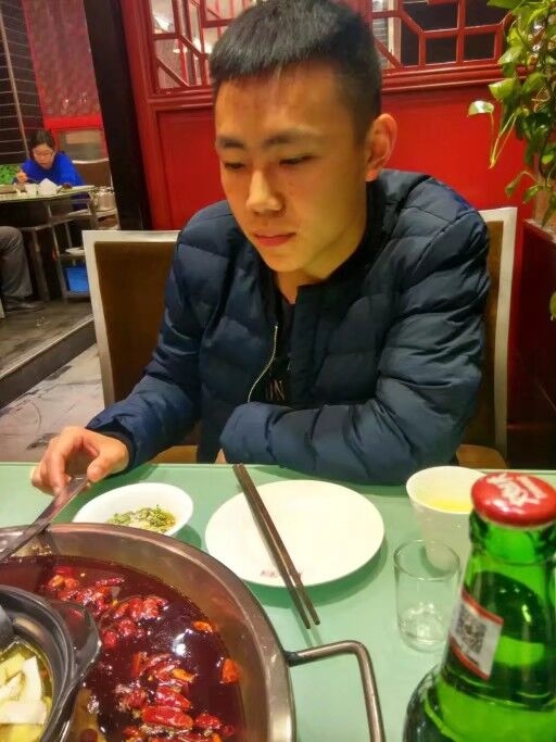 圈圈的第二张照片--潍坊相亲服务中心