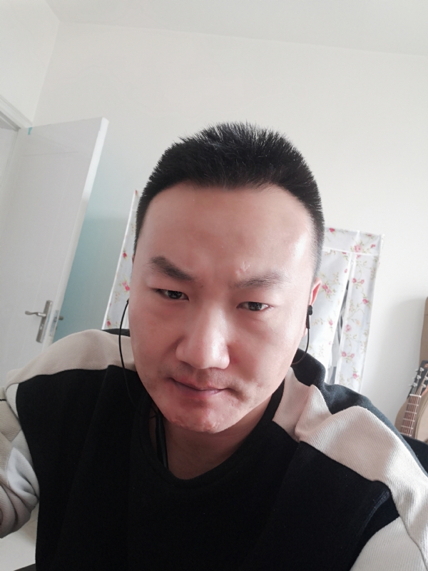 曹先森的第一张照片--潍坊相亲服务中心