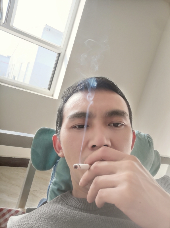 殇情的第一张照片--潍坊相亲服务中心