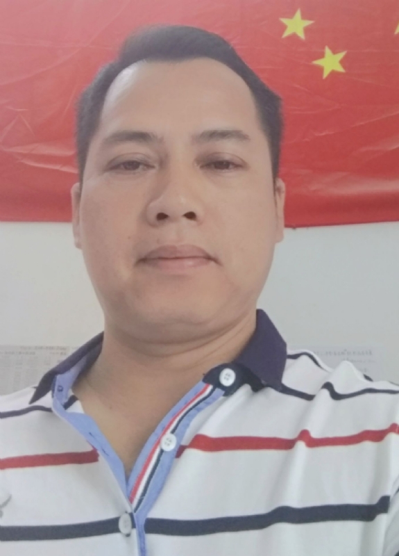 隆哥的第四张照片--潍坊相亲服务中心