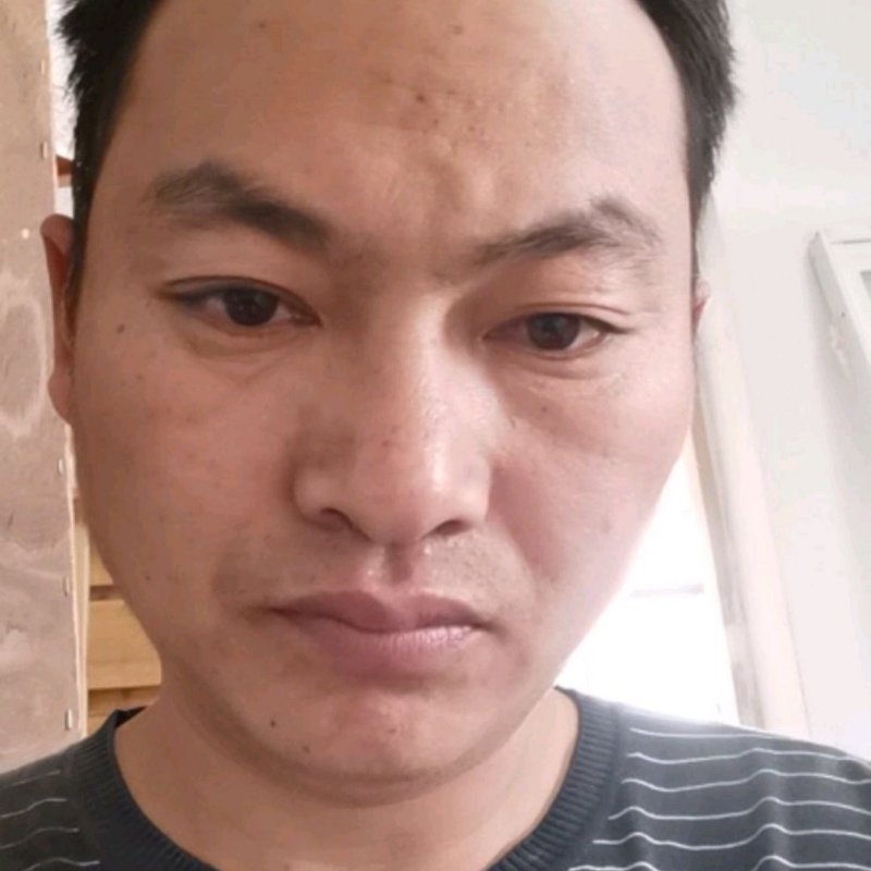 黎离的第一张照片--潍坊相亲服务中心