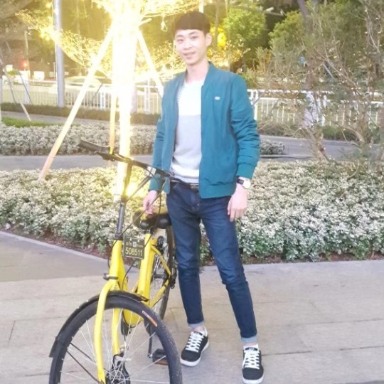 李伟的第一张照片--潍坊相亲服务中心