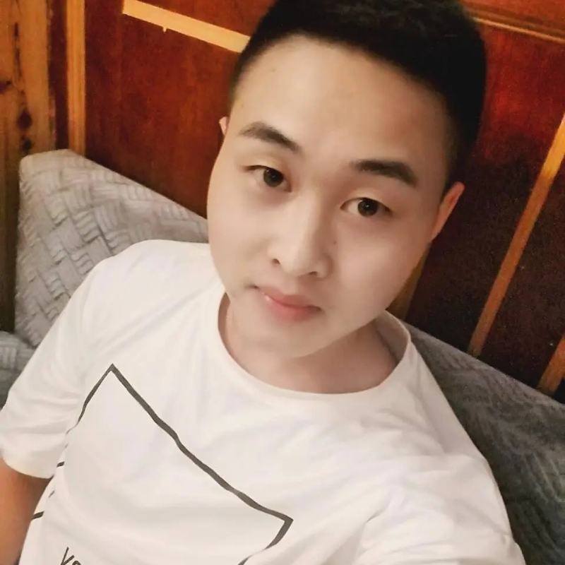 娃娃脸小爸爸的第一张照片--潍坊相亲服务中心