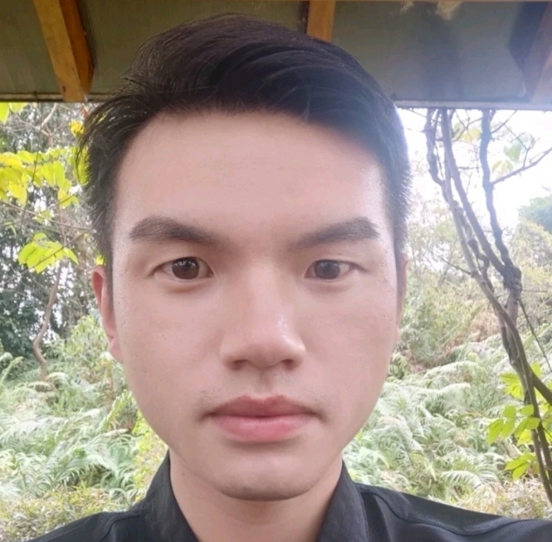 彬彬有礼的第一张照片--潍坊相亲服务中心