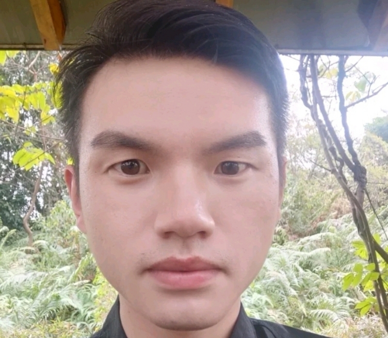 彬彬有礼的第二张照片--潍坊相亲服务中心