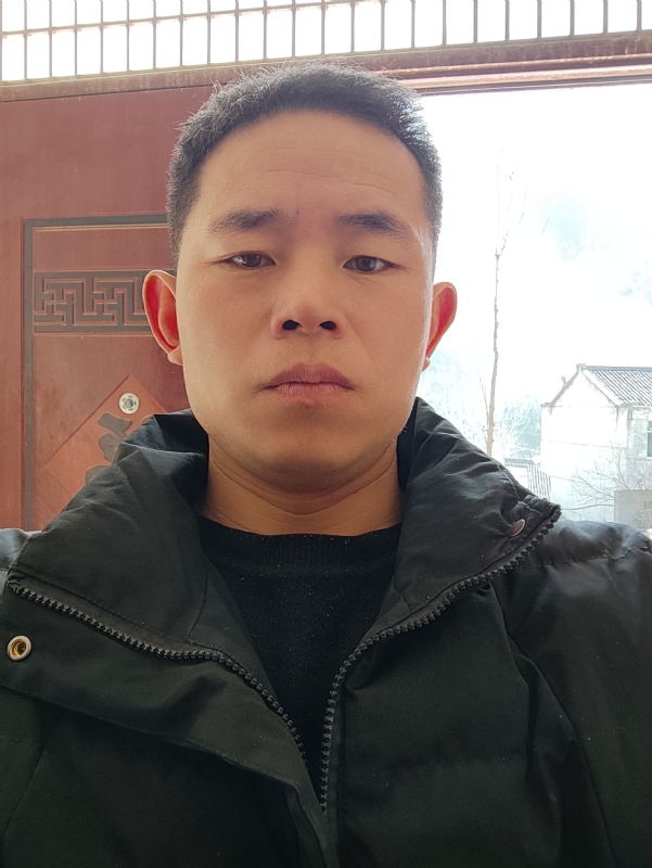 勇敢的成长的第一张照片--潍坊相亲服务中心