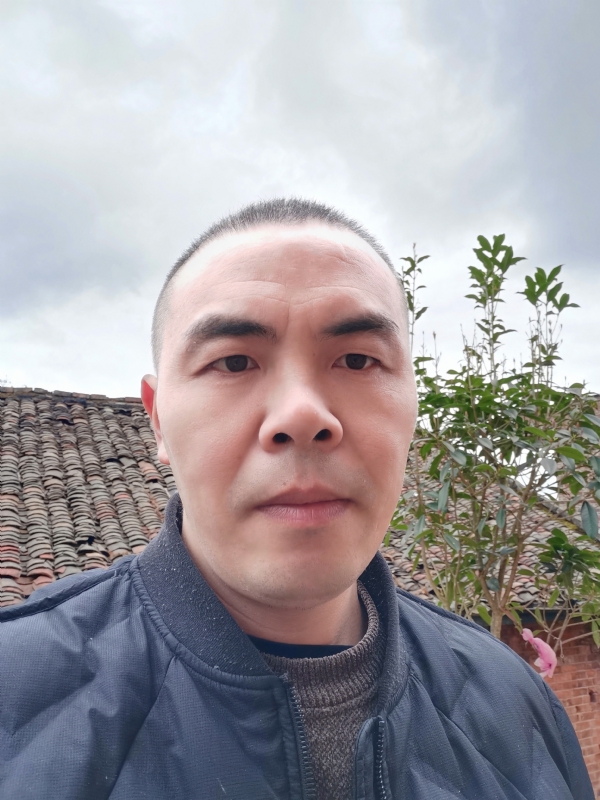 无悔的第一张照片--潍坊相亲服务中心