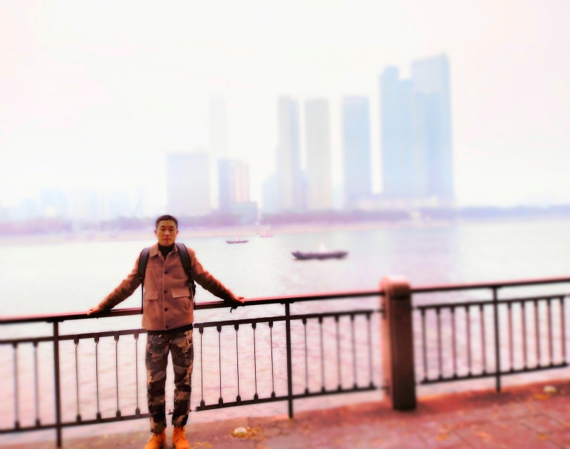 欢欣鼓舞的第一张照片--潍坊相亲服务中心