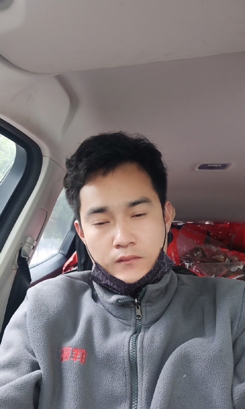 冷锋的第一张照片--潍坊相亲服务中心