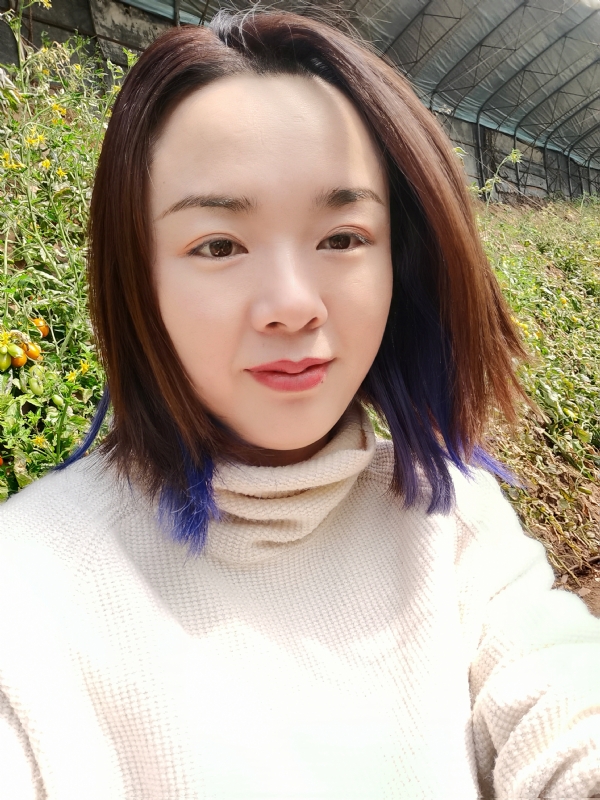 欣欣向荣的第一张照片--潍坊相亲服务中心