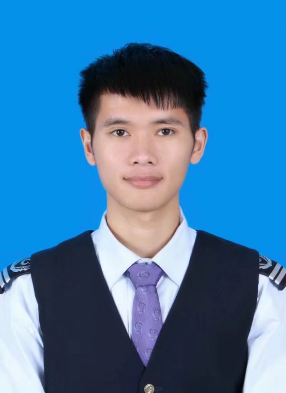 一头奔跑的熊的第一张照片--潍坊相亲服务中心