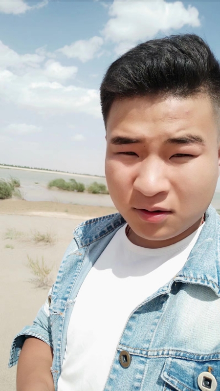 王强的第一张照片--潍坊相亲服务中心