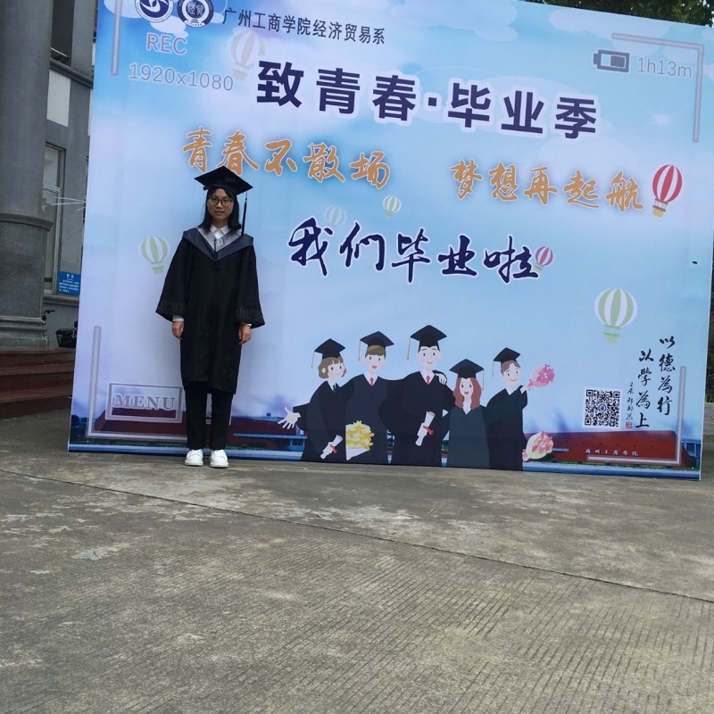 小小的第一张照片--潍坊相亲服务中心