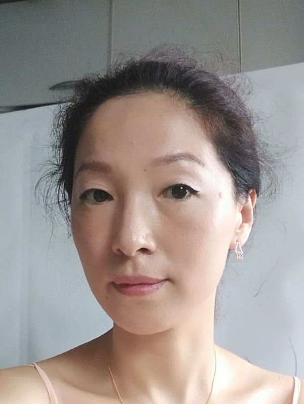 彼岸花的第一张照片--潍坊相亲服务中心