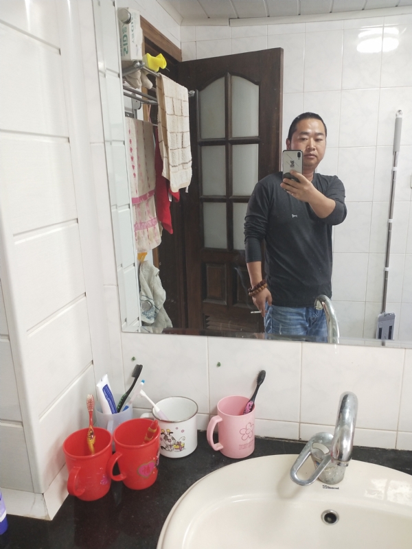 半世人间的第二张照片--潍坊相亲服务中心