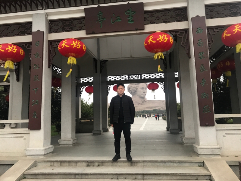 风继续吹的第一张照片--潍坊相亲服务中心