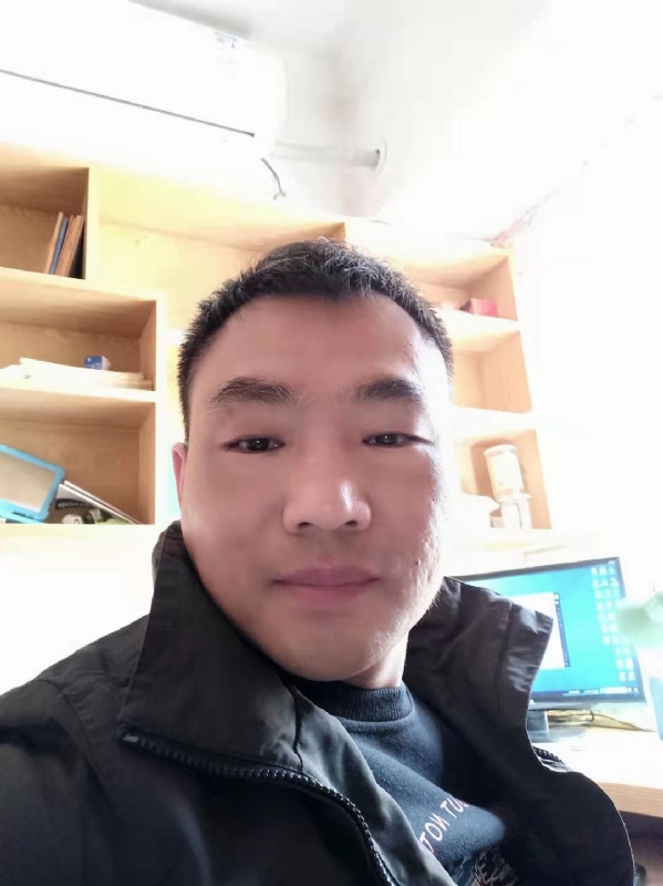 向前葱的第一张照片--潍坊相亲服务中心