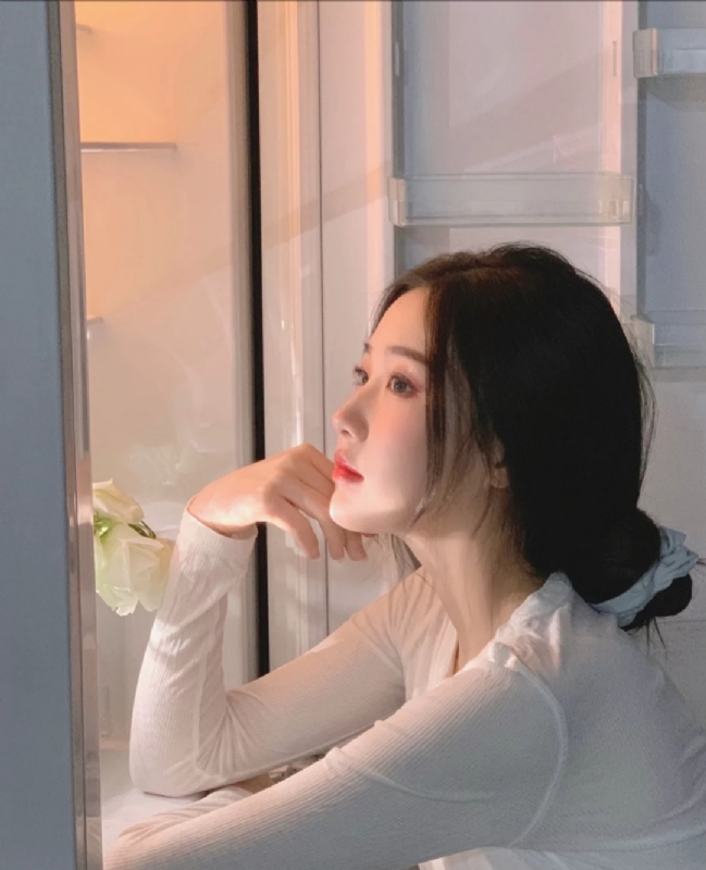 風吹過臉頰的第一张照片--潍坊相亲服务中心